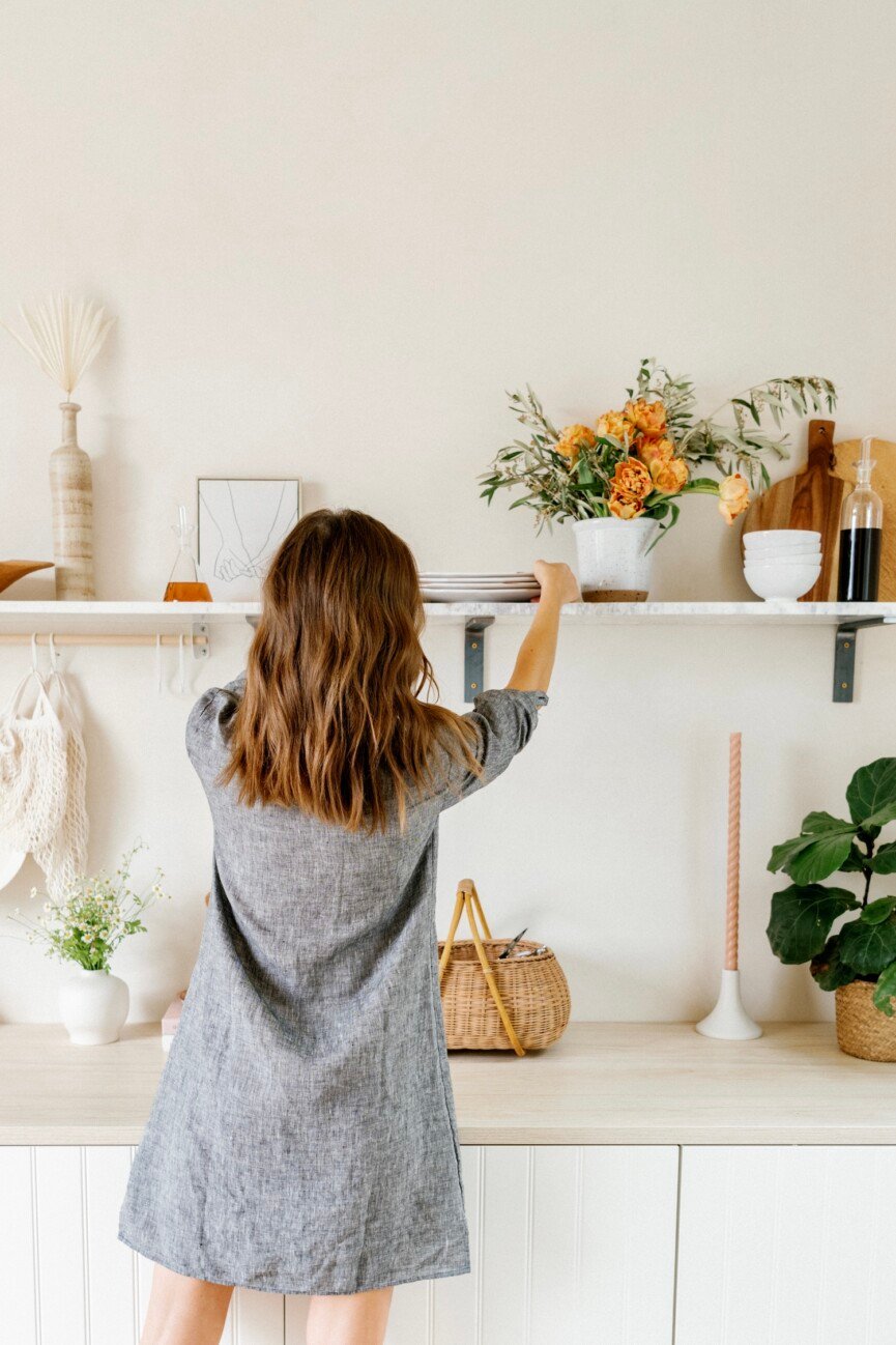dishes, cutting board, kitchen supplies styling